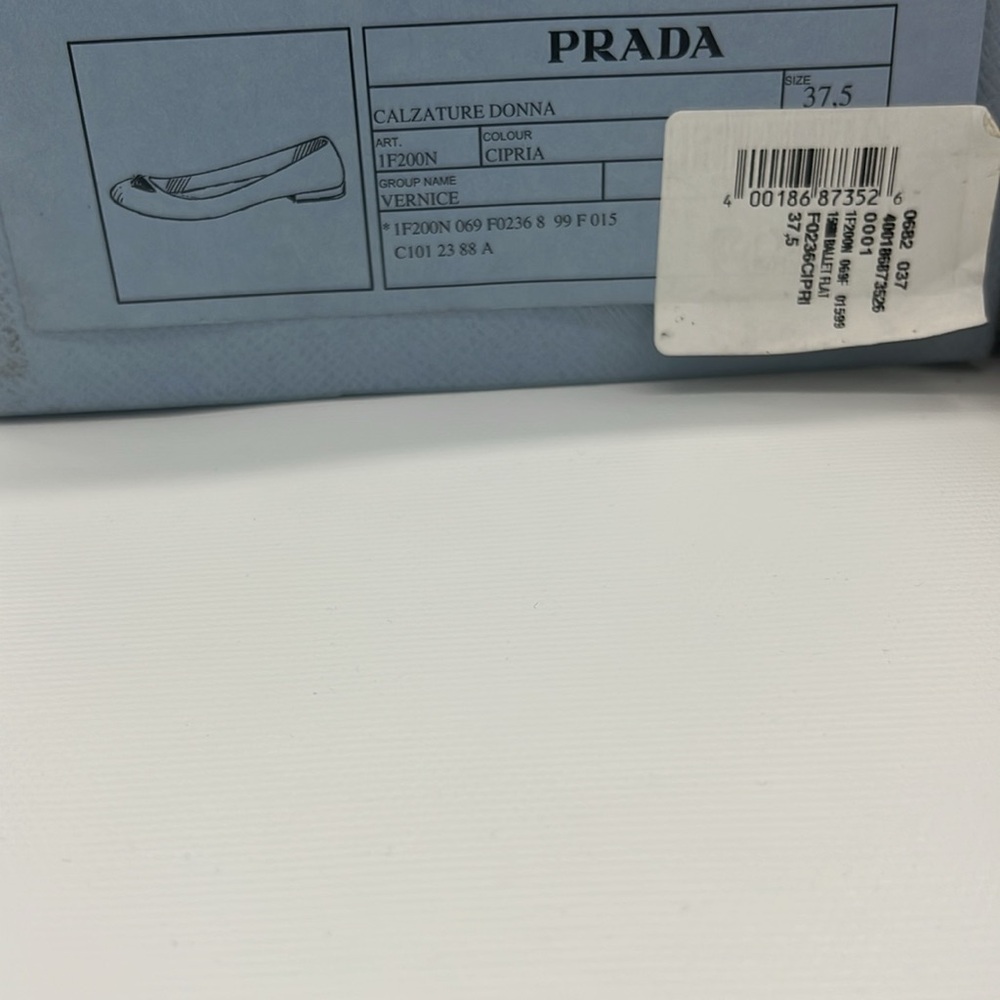 PRADA
Patent Triangle Ballerina Flats - Picture 7 of 7